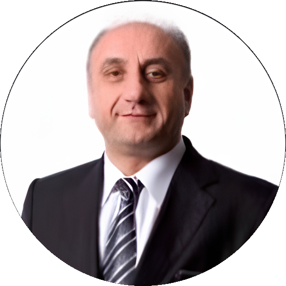 Dr. İbrahim KURT — Yönetim Kurulu Başkanı